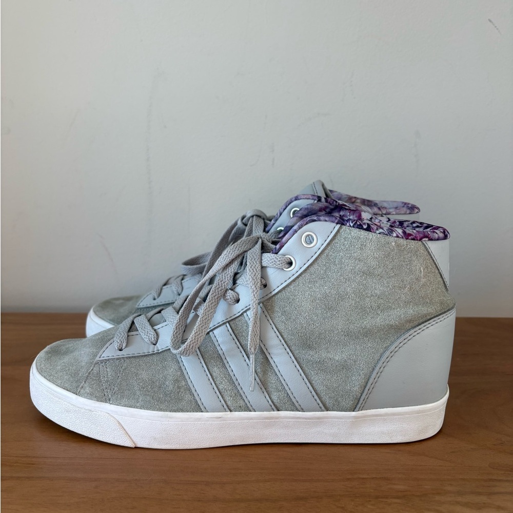 Adidas Neo Hoops Mid Sneakers Gray Suede Women’s Floral Lining 8.5